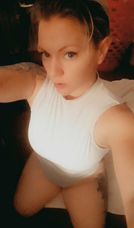 theamputeebitch Profile pic