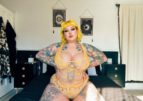 GaldaLou onlyfans leaks sex