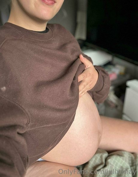 julix may only fans naked