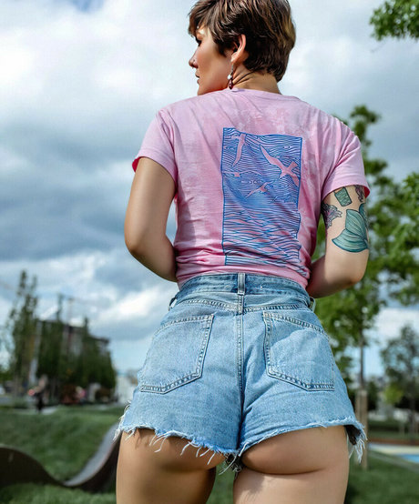 Miss lady bug onlyfans leams