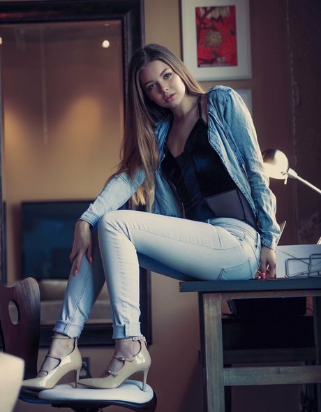 Lana Lea onlyfans leakes