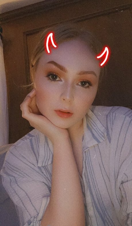 Shy Trans onlyfans sex leaks