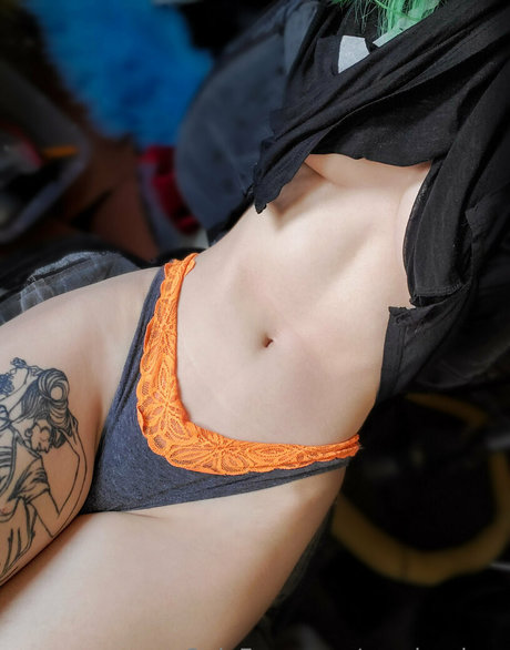 sourbunbun leak only fans