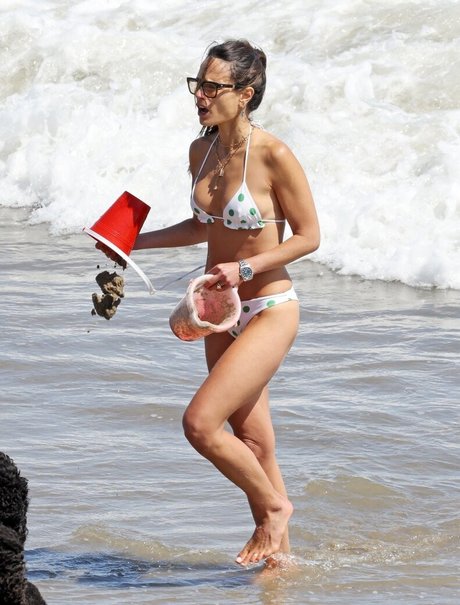 Jordana Brewster onlyfans naked leak