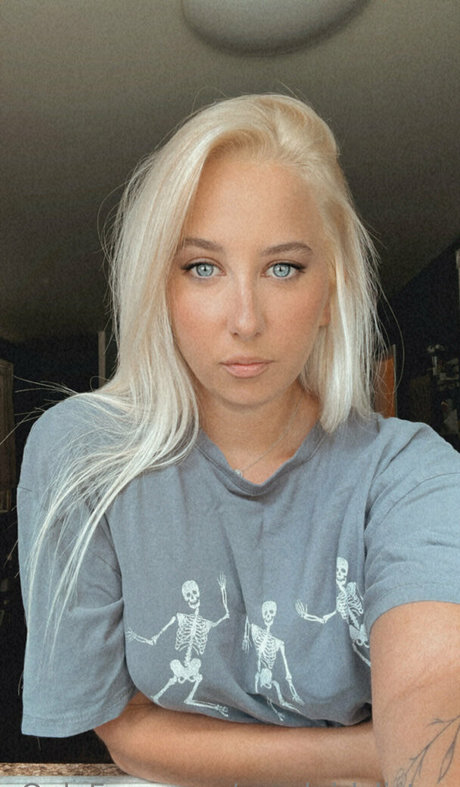 goodgirlzlisten onlyfans leaked photos