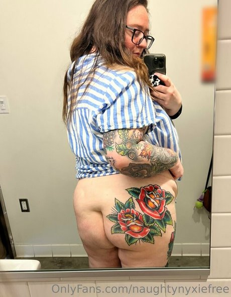 naughtynyxiefree onlyfans mega