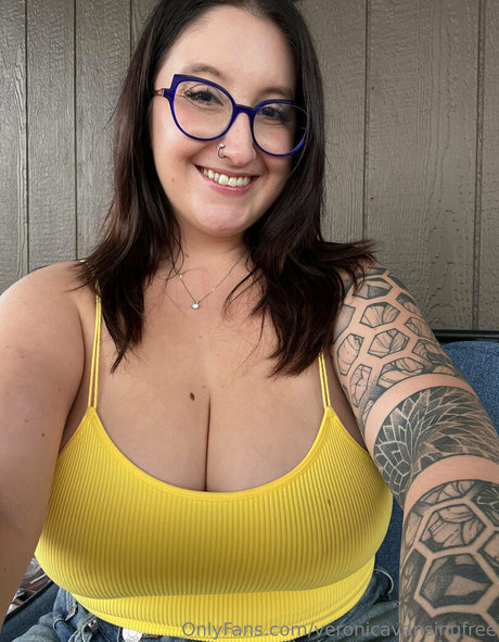 veronicavansingfree ass onlyfans