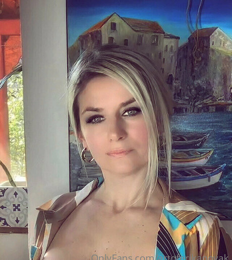 BadEry xxx only fans