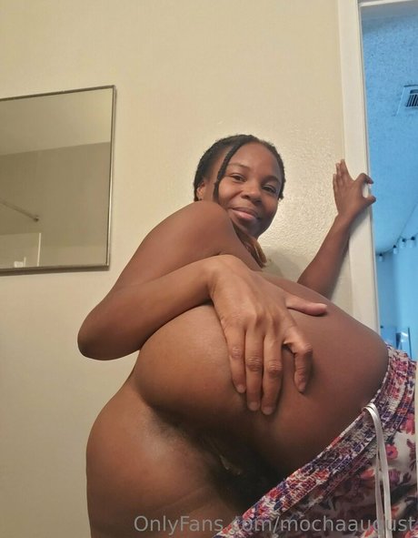 mochaaugust only fans review