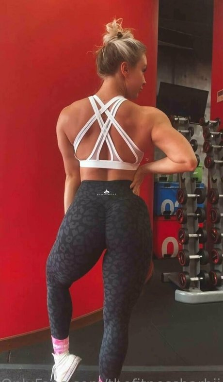 thefitnessbarbiie onlyfans leakd