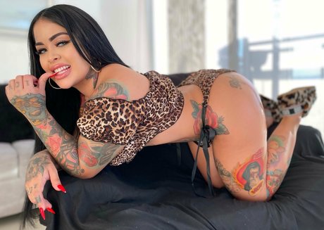 unavips nude onlyfans pics