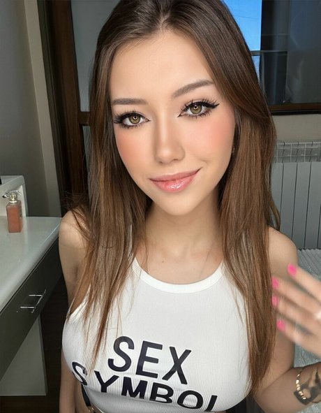 Karina De Rosa onlyfans joi