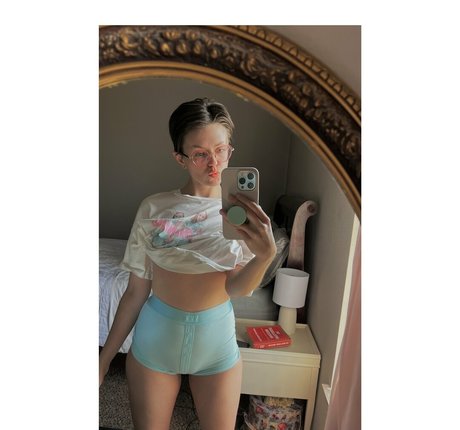 Girl On Cinema onlyfans fuck