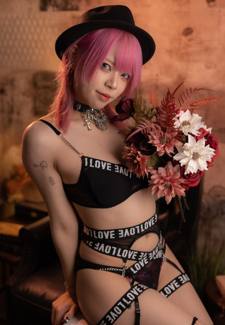 Ponyoouji feet onlyfans