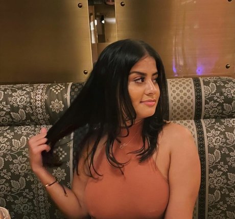 shegotdesiress onlyfans nude content