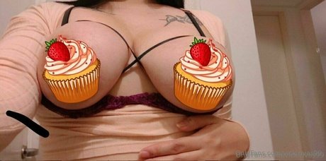 vickirivas99 onlyfans content type