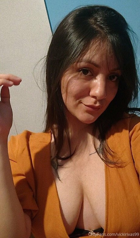 vickirivas99 onlyfans content type