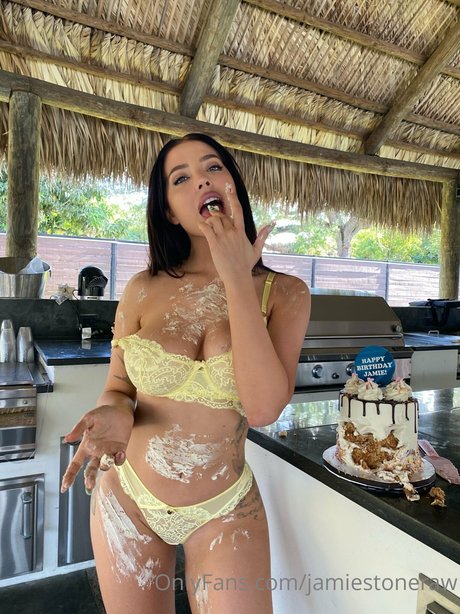 Jamie Stone onlyfans porn nude