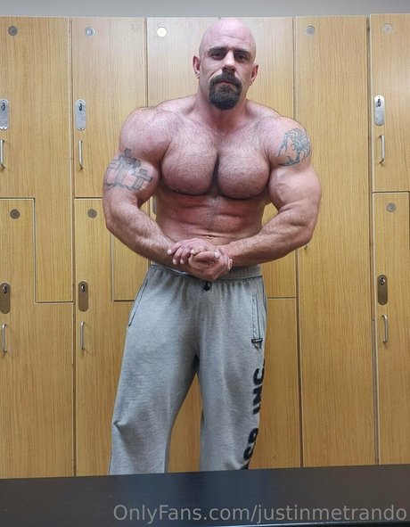 justinmetrando onlyfans sexy