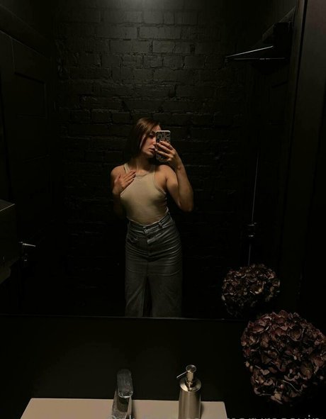 maryrosevip naked onlyfans