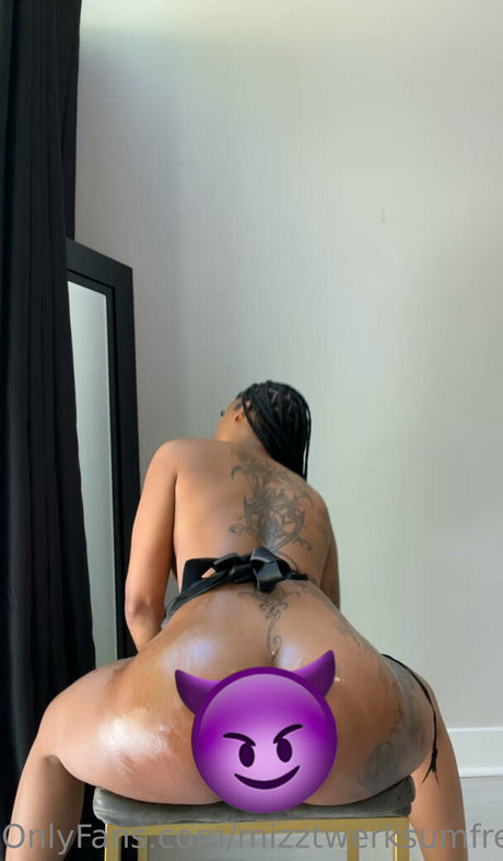 mizztwerksumfree only fans xxx