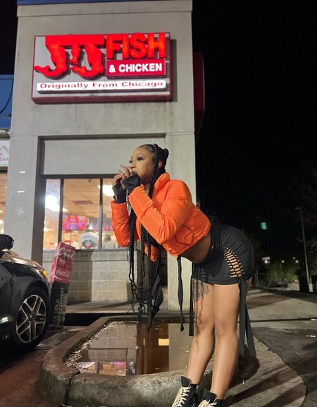 mizztwerksumfree only fans pic