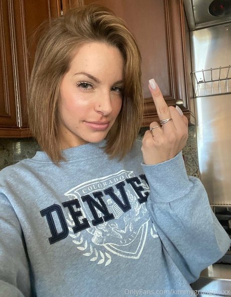 kimmygrangerxxx leaked onlyfans sex tape