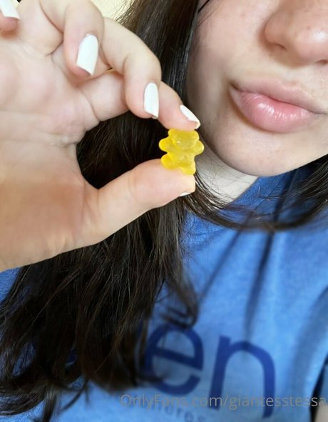 giantesstessa onlyfans photos