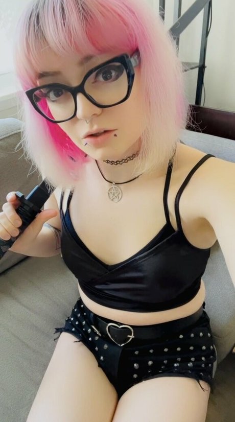 Ninehydras onlyfans leams