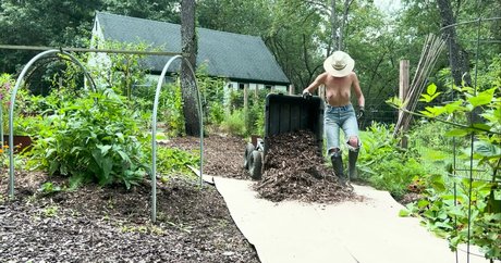 The Naked Gardener naked on onlyfans