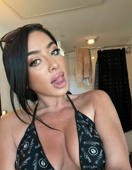 Babydesireex onlyfans nude photos