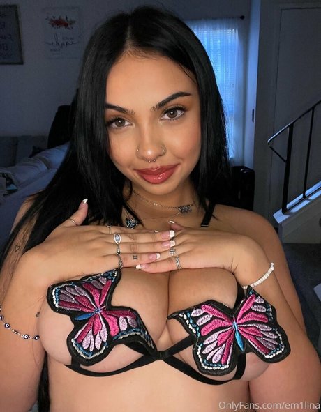 em1lina tits onlyfans