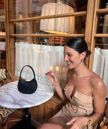 Tania Medina onlyfans tits