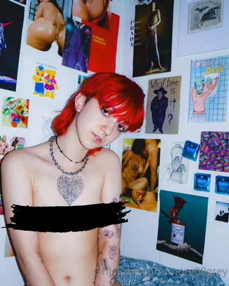 more00grey Profile pic