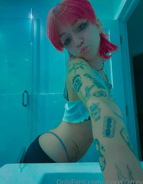 more00grey naked onlyfans