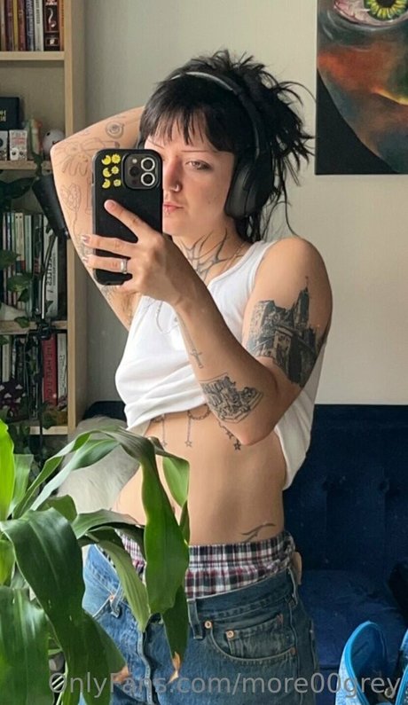 more00grey xxx only fans