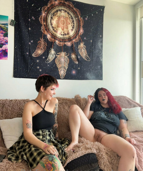 vanessastrawberryfree Profile pic