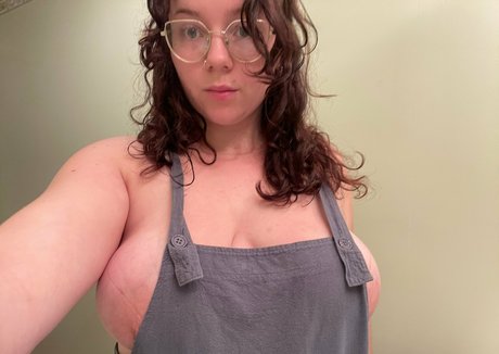 lowkeybabyyy onlyfans leams