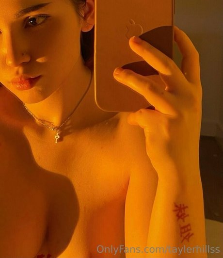 taylerhillss onlyfans nude porn