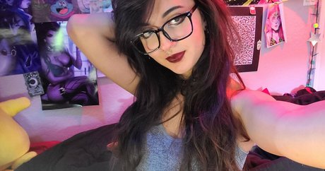 Emostonergorl nude onlyfans leak