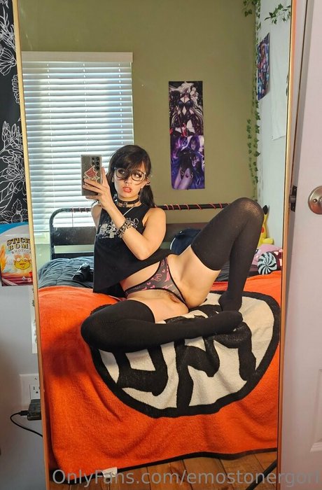 Emostonergorl onlyfans porn leak
