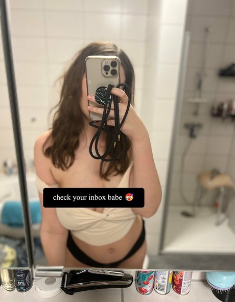 lanasmithofficial onlyfans leak xxx