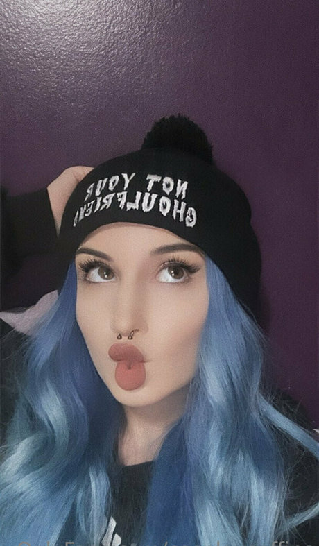 cosplaycoffins nude onlyfans leak