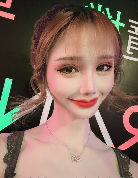 valentine8 official naked onlyfans