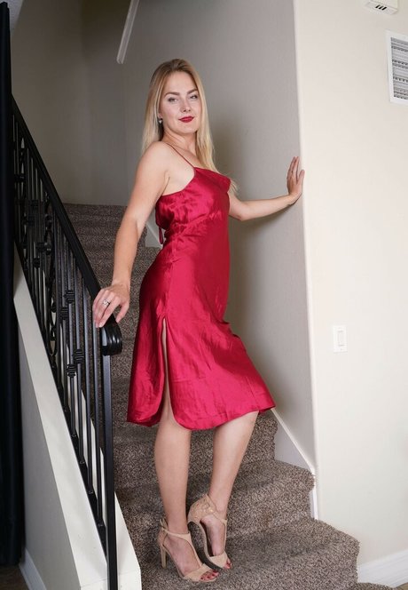 Vika Model onlyfans pics