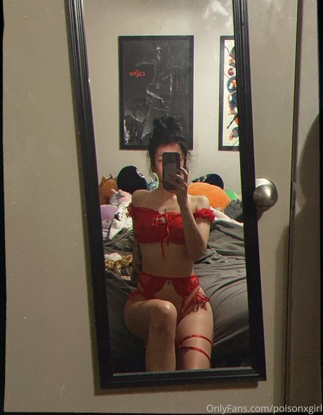 poisonxgirl onlyfans porn