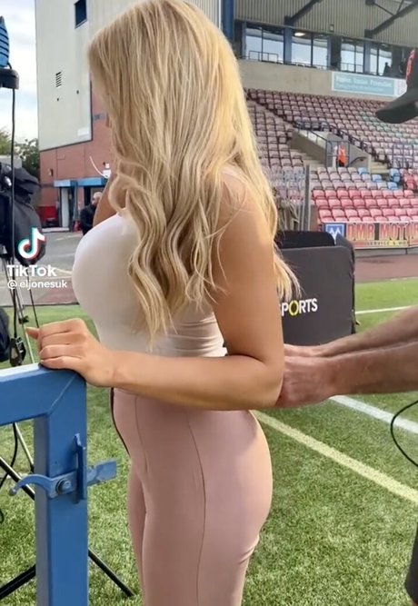 Emma Jones onlyfans model photos