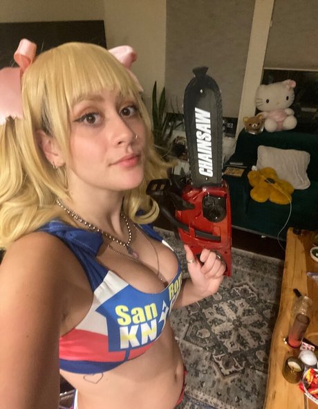 Oatmilkmommy onlyfans strip tease