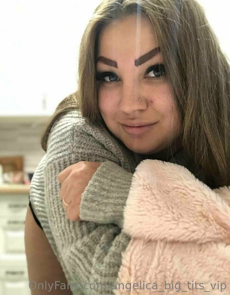 angelica big tits vip leaked onlyfans pics