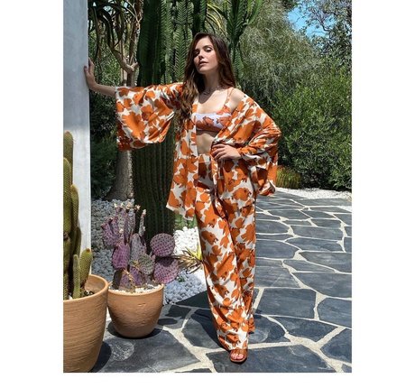 Sophia Bush new onlyfans leak